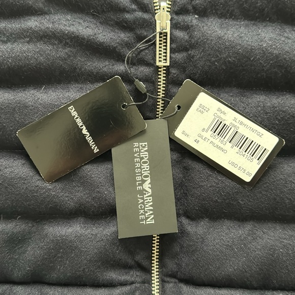 Emporio Armani Puffer Reversible Vest Jacket - Picture 6 of 10